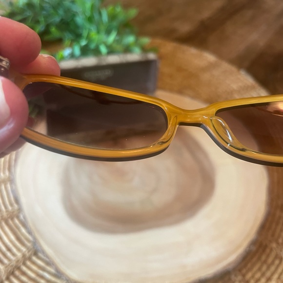 Coach Sunglasses with Pink Heart Logo Comes with Original Case - Picture 9 of 15